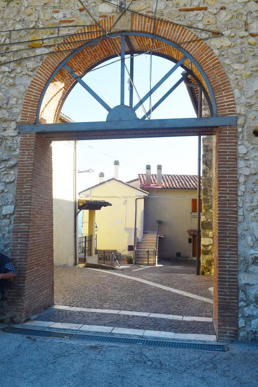 La Casetta Dei Desideri Poggio Bustone Exterior photo